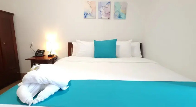 Voyager Sun & Reef Hotel