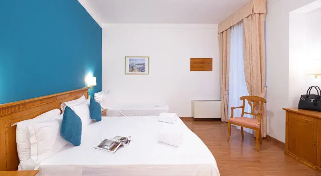 Трёхместный номер с балконом LVG Hotel Collection - Majestic