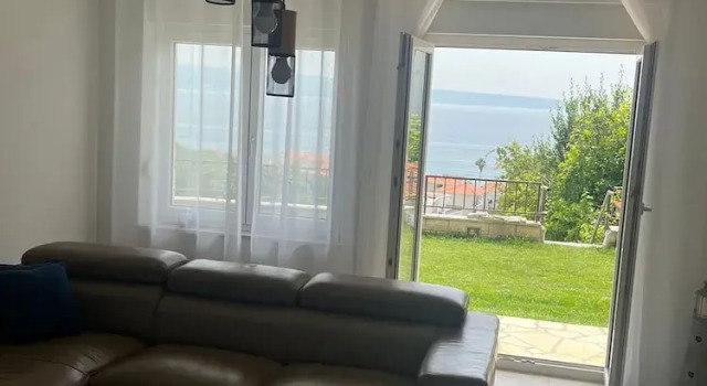 Modern Apartment With Beautiful see View