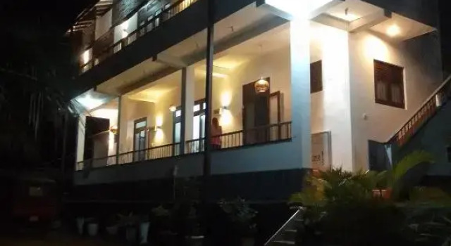 Sunhill Rest Hiriketiya