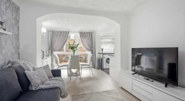 Апартаменты Deluxe The Roost Group - Stylish Apartments