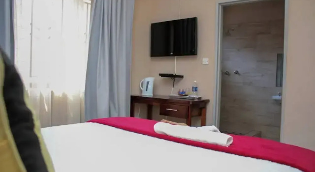 Room in B&B - Cozy and Stylish Room, Rezervovat Penzión se snídaní Victoria Falls Hwange