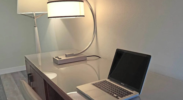 Четырёхместный номер Standard Del Mar Motel