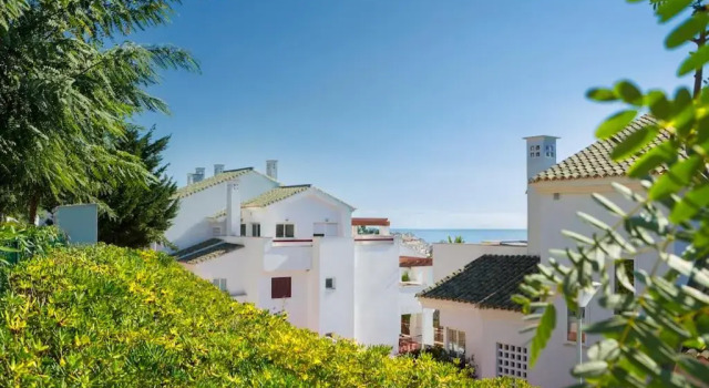2253-Amazing penthouse, huge terrace, golf view