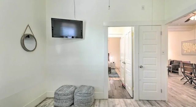 1/2 Mi to Beach & Seawall: Galveston Getaway!