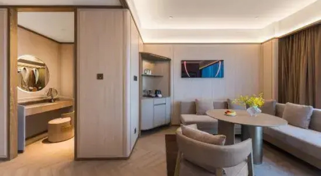Люкс Beijing Houshayu New International Exhibition Center Crystal Orange Hotel