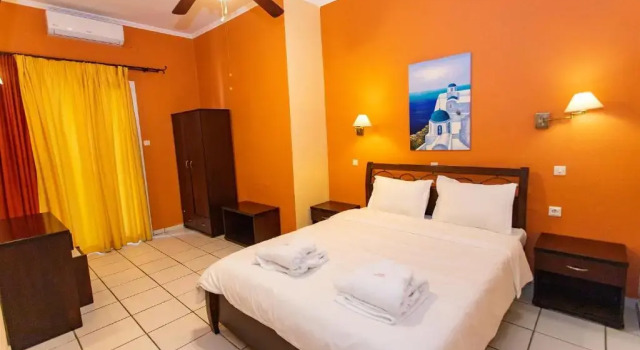 Petros Penthouse, Prenota Hotel Parga 