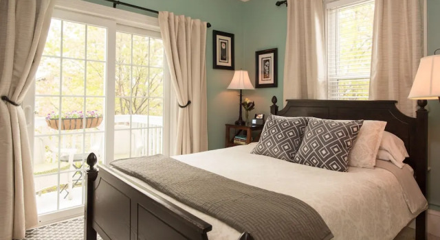 Номер Standard с балконом The Chadwick Bed and Breakfast