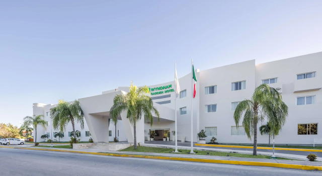 Wyndham Garden Playa del Carmen, Prenota Hotel Hotel a Quintana Roo con parcheggio, Parcheggio