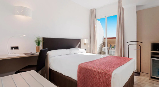 Двухместный номер Terrace Catalonia Hispalis