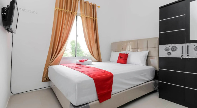 RedDoorz near Jembatan Ampera Palembang