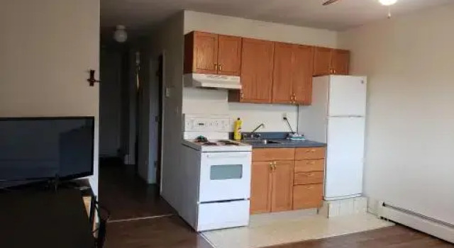 Wabamun Lake Inn, Prenota Hotel Hotel a Alberta con parcheggio, Parcheggio