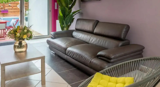 Maison rénovée à Locmiquélic : 3 min du Batobus, proche sentiers et commerces, 4-6 pers. - FR-1-349-128, Prenota Hotel Locmiquélic Francia