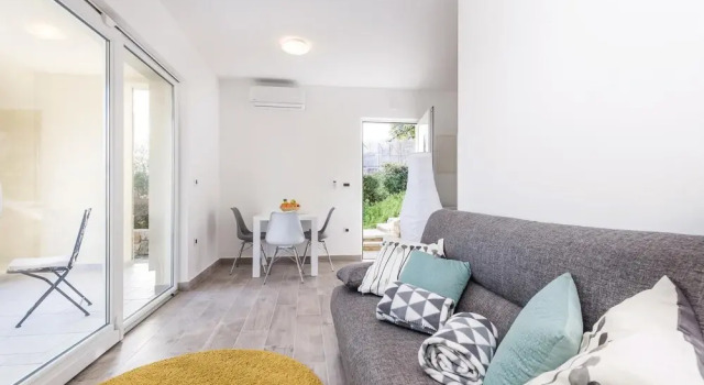 Stunning Home in Matulji With Wifi and 4 Bedrooms