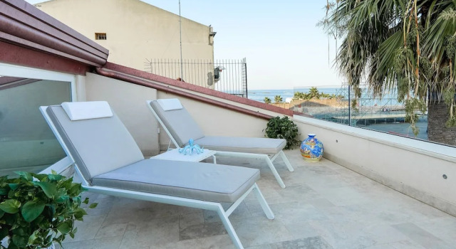 Апартаменты Marina Homes Suite in Syracuse