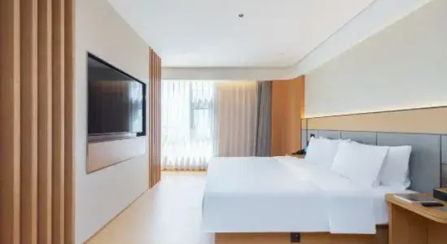 Люкс Deluxe JI Hotel (Zhumadian Municipal Government Branch)