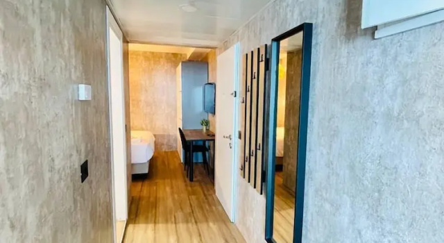 Апартаменты Deluxe Carmel Holiday Apartments