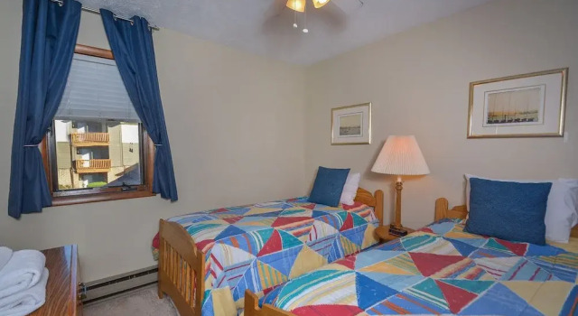Ski Harbor 4 Bedroom Townhome #30, Забронировать Отель Отели Мак-Генри 3 звезды, рядом с Funland, 3*
