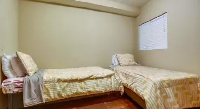 Waterfront Getaway 7 Townhouse