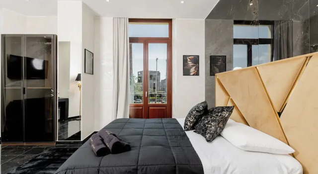 Suite Deluxe con balcone e con vista sulla città Nova Suite