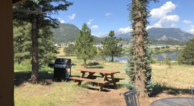 Номер Standard Estes Lake Lodge