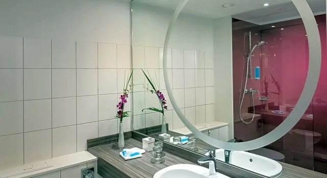 Номер Deluxe Dorint Kongresshotel Mannheim