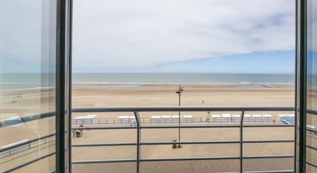 Studio on the 3rd Floor With Phenomenal sea View, Prenota Hotel Hotel a Fiandre Occidentali con parcheggio, Parcheggio