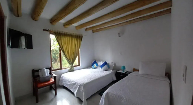 Tres habitaciones en la cabaña Quinta Buenos Aires, Prenota Hotel Hotel a Boyacá con parcheggio, Parcheggio