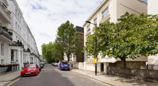 Студия The Bayswater Flats