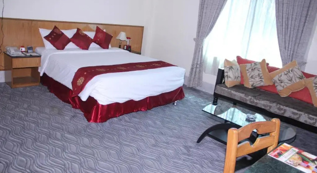 Номер Deluxe Quality Inn