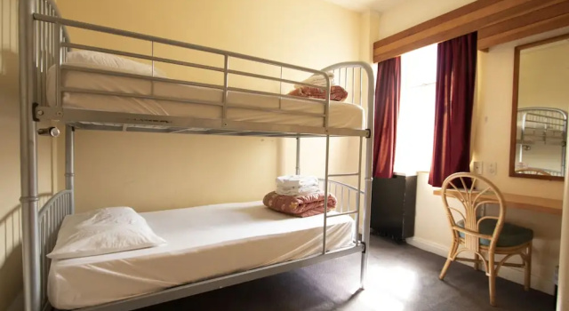 Четырёхместный номер Standard Hotel Waterloo & Backpackers