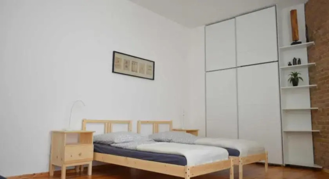 Charming Studio in Sprengelkiez, Prenota Appartamento Berlino Germania, vicino a Stazione Metro Seestraße