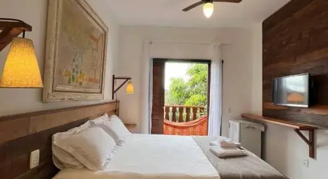 Трёхместный номер Standard с балконом Cama e Café Tiradentes