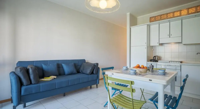 Апартаменты Interno 2 in Iseo With 1 Bedrooms and 1 Bathrooms