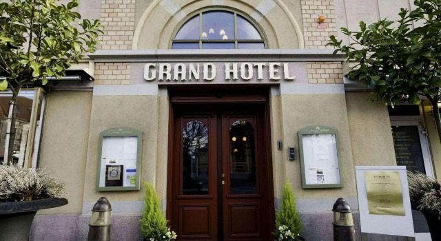 Grand Hotel - Sweden Hotels, จอง โรงแรม เยินเชอปิง Vättern
