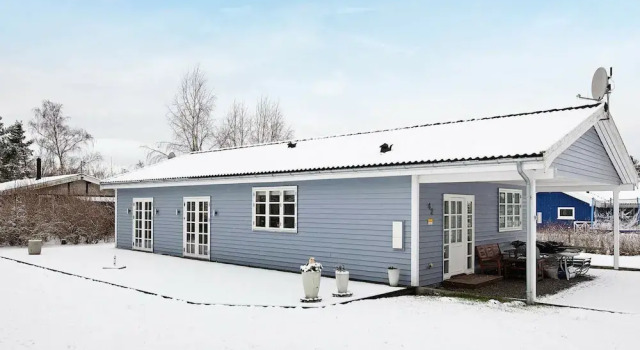 Cozy Apartment in Nakskov With Terrace, Book Lejlighed Lejligheder i Lolland, Lejlighed