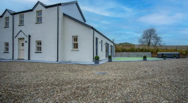 Kiln Park Farmhouse - 4 Bedroom Cottage - Narberth, Забронировать Дом для отпуска Нарберт 