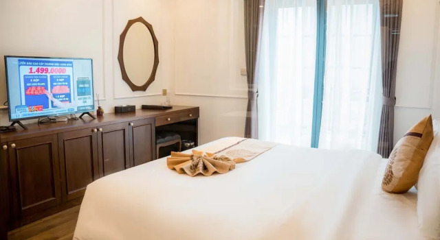 Двухместный номер Deluxe с балконом Camellia Luxury Hotel Tam Đảo