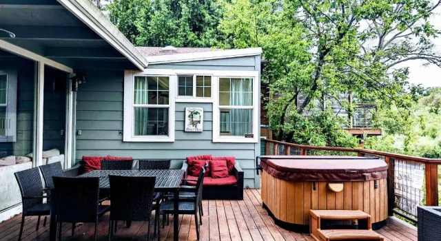 Коттедж River View Lodge - Hot Tub And Tastings Included