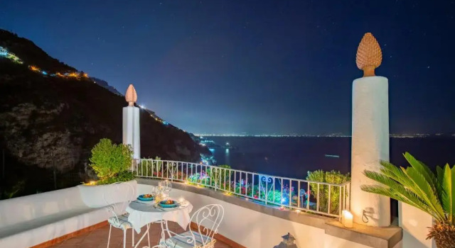 Villa Poesia - Cozy Accommodation Experience, Забронировать Вилла Виллы Праяно, рядом с San Gennaro Church, Вилла