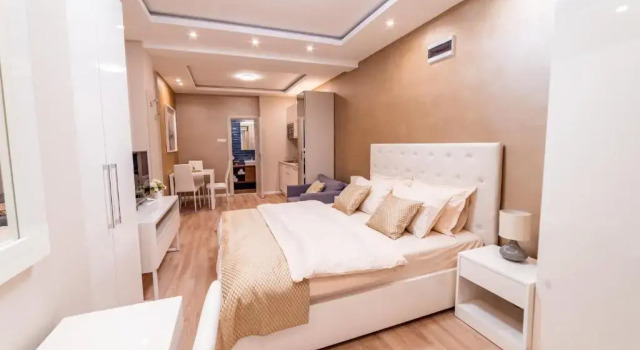 Апартаменты Ivi Place Apartments