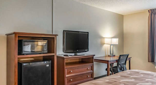 Red Lion Inn & Suites Bucyrus North, Book Hotel Hoteller i Bucyrus med morgenmad, Morgenmad