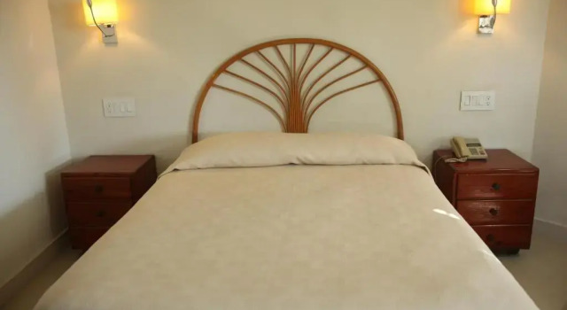 Полулюкс Aparta Hotel Plaza del Sol