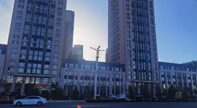 Chifengxin Residential Residence, Prenota Hotel Chifeng Inner Mongolia