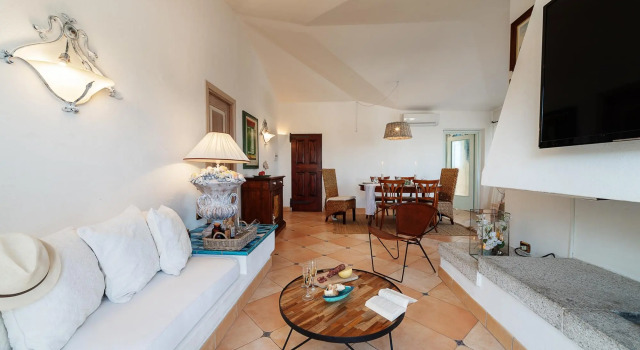 Villa Ilaria 8 in Olbia, Book Villa Olbia Emerald Coast