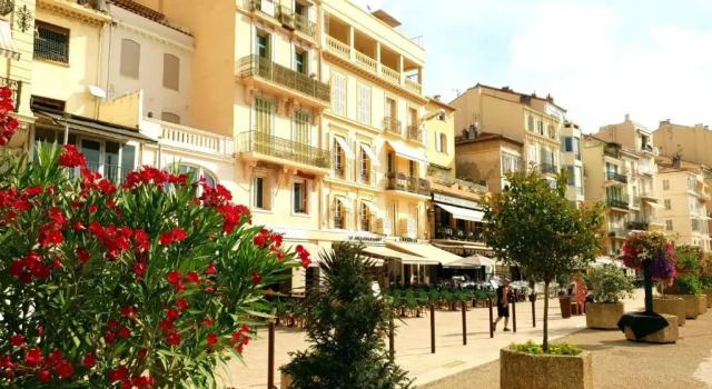 Cannes Conseil Immo - Appartement moderne à 250 m du Palais des festivals et des Plages