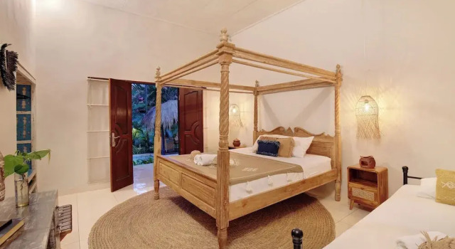 Seminyak Seagrass Villa