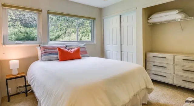 Апартаменты с 2 комнатами с балконом East Vail Condo w/ Pool, Hot Tub, & Free Bus Stop
