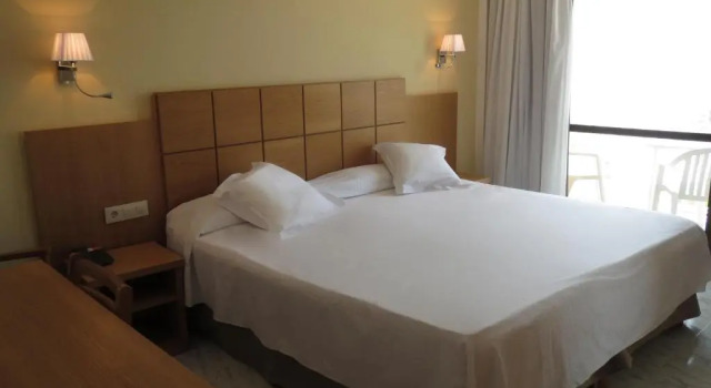 Двухместный номер Superior с видом на море Hotel Amic Miraflores
