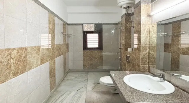Студия Housr 2 BHK Apartment Sector 39 Gurgaon